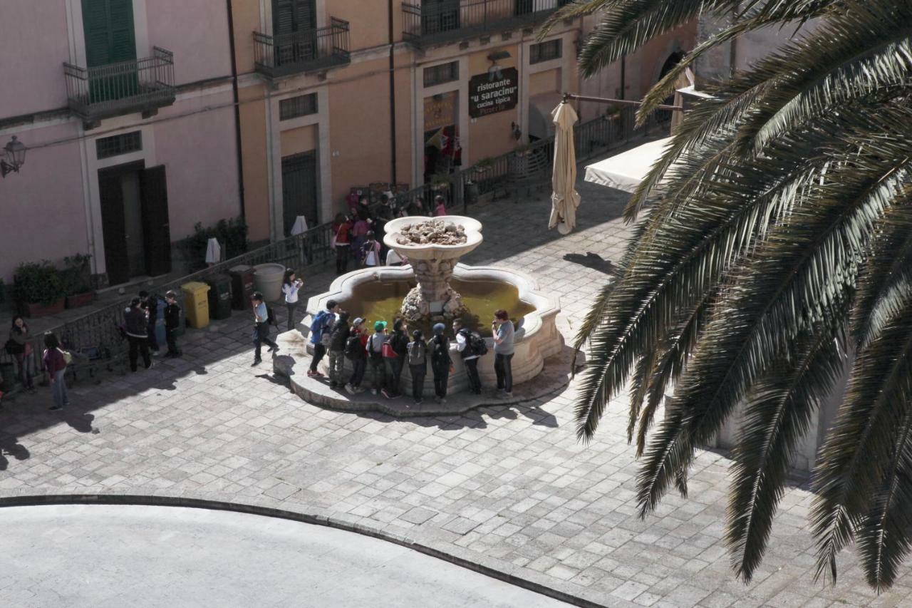 راغوزا Il Quartino Di Palazzo Maggiore المظهر الخارجي الصورة